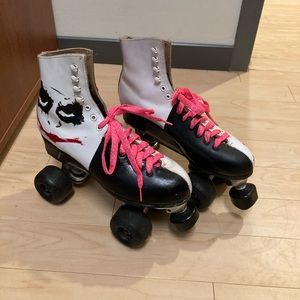 Vintage Harley Quinn DC Roller Skates